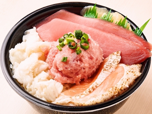 ロープライス丼 税別537円(税込580円) | 魚丼 川崎大師店